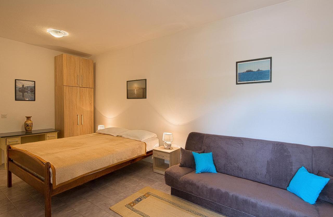 Madra Rooms And Apartments Будва Экстерьер фото